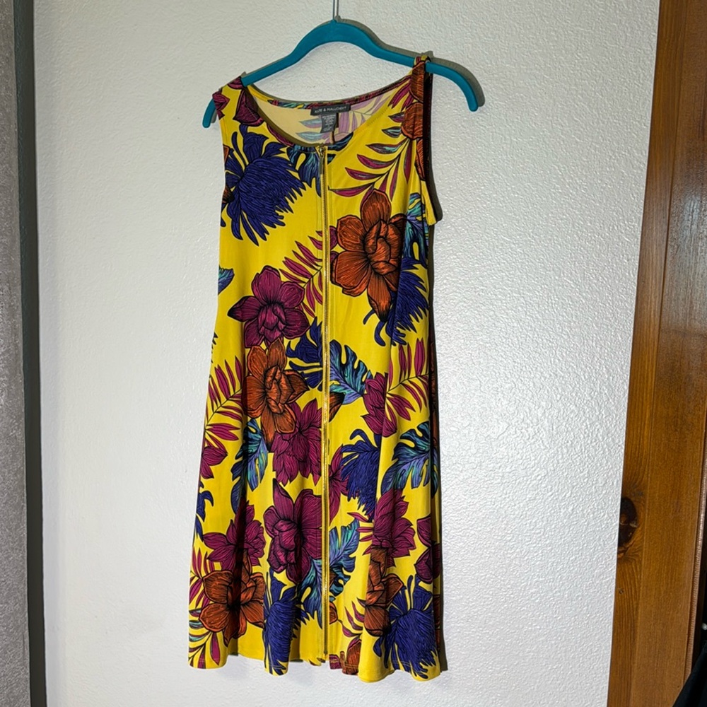 Women’s medium yellow zip up Kate and Mallory dress